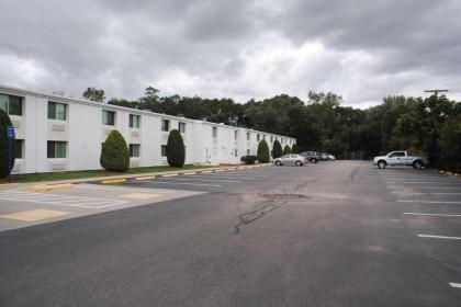 Motel 6-Seekonk MA - Providence East - image 2