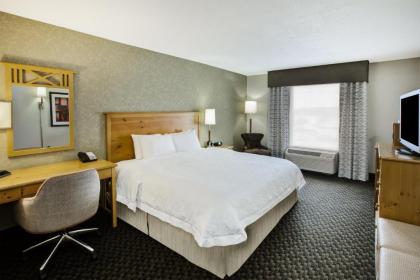 Hampton Inn Seekonk - image 10