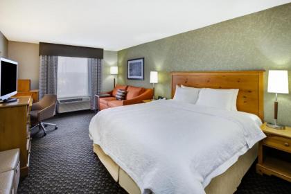 Hampton Inn Seekonk - image 12