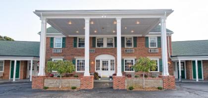 Colonial Inn Seekonk - image 15