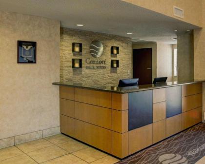 Comfort Inn & Suites Seguin - image 2