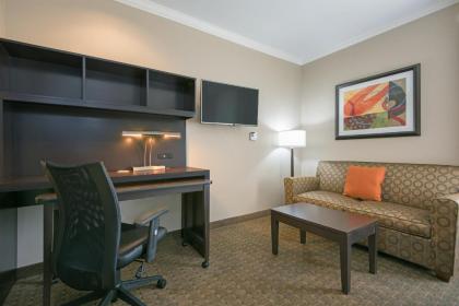 TownePlace Suites by Marriott Seguin - image 11