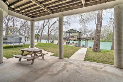 Upscale Home on Lake Placid with Deck Dock Fire Pit - image 5