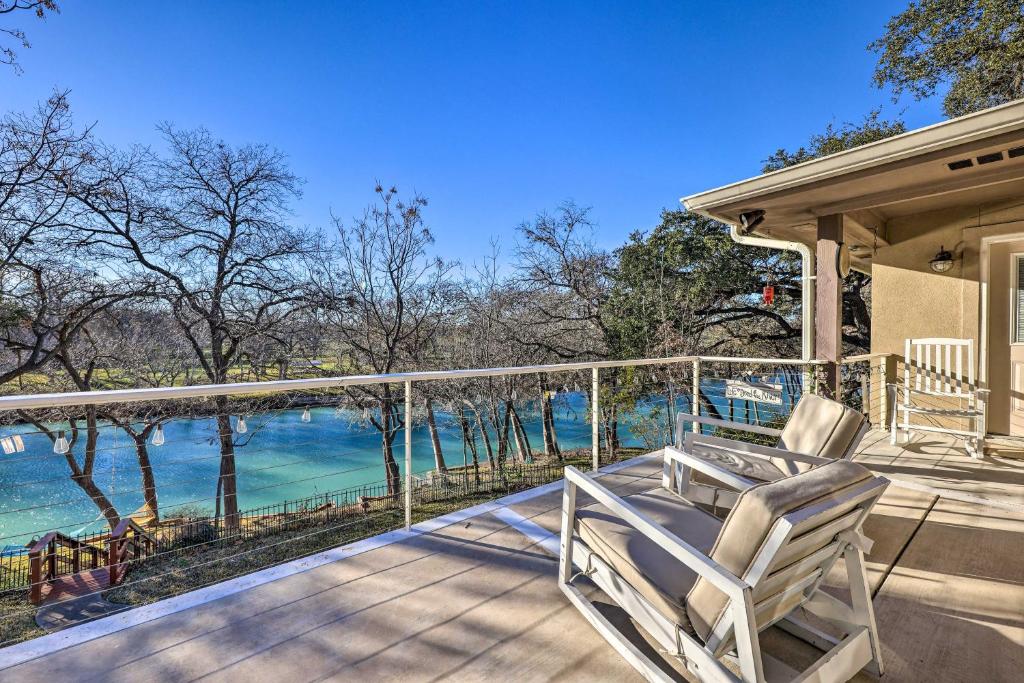 Pet-Friendly Riverfront Retreat Deck and Views - main image