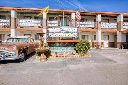 Romney Motel - image 7