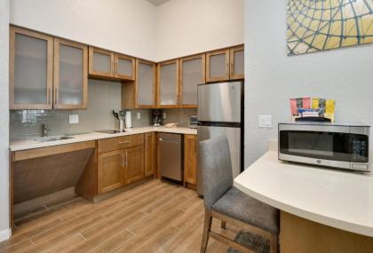 Staybridge Suites by Holiday Inn Schertz - image 11