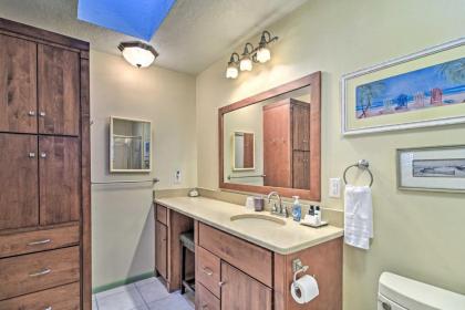 Sunny Seminole Home with Pool 4 Miles to Beach! - image 11