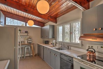 Renovated Cottage on Cayuga Lake Wine Trail - image 9