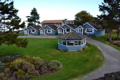 Juan de Fuca Cottages - image 14