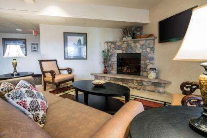 Quality Inn & Suites at Olympic National park - image 5