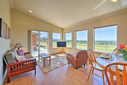 Sequim Cottage with Panoramic Olympic Mtn Views! - image 8