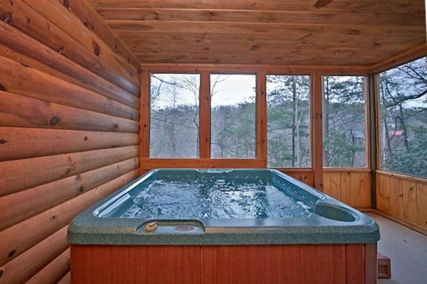 A Secret Hideaway Holiday home - image 5