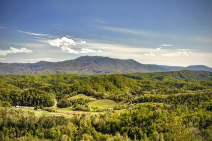 On Eagles Wings Sevierville Tennessee