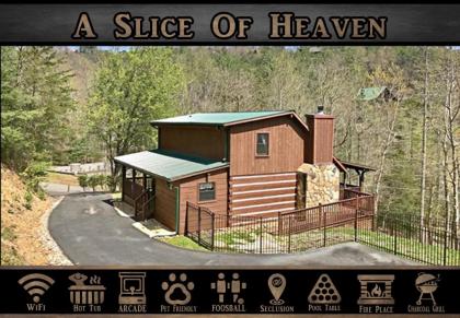 A Slice of Heaven Cabin - image 1