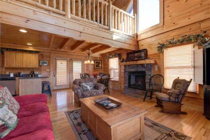 Serenity Peak 3 Bedrooms Sleeps 8 Pool Table Arcade Hot Tub Pool