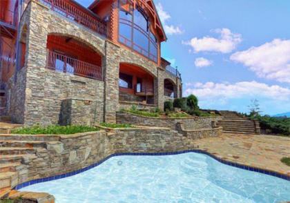 Journeys End 5 Bedrooms Sleeps 12 Private Outdoor Pool theater Sauna Tennessee