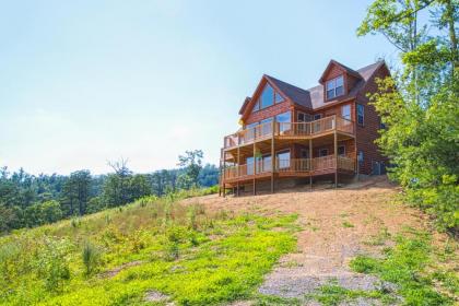 Bearadise   6 Bed 5 Bath Vacation home in Pigeon Forge Tennessee