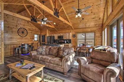 Smoky Mtn Log Cabin with Hot Tub and Panoramic Views! - image 3