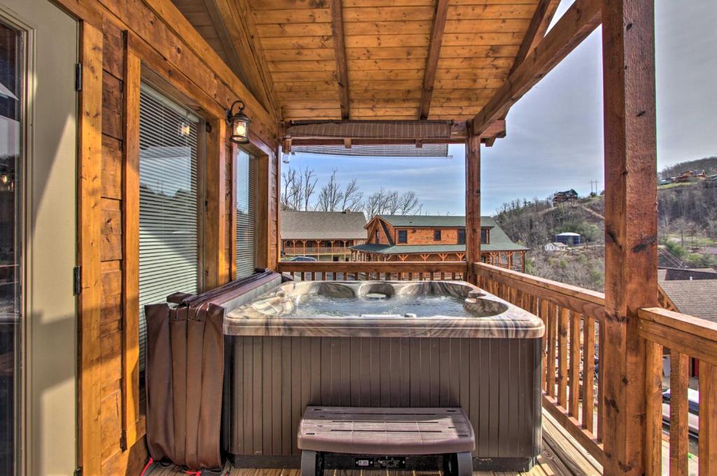 Smoky Mtn Log Cabin with Hot Tub and Panoramic Views! - image 5