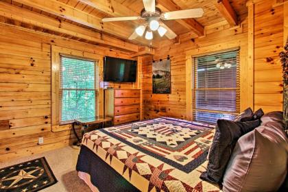 Mountain Paws Retreat with Hot Tub in Pigeon Forge! - image 2