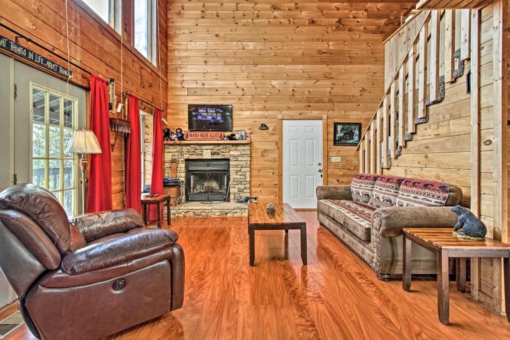 Home in the Smokies with Game Room Less Than 6Mi to Dollywood - main image