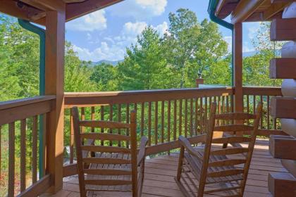 Heavenly Hideaway #256 by Aunt Bug's Cabin Rentals - image 3