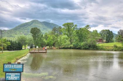 Majestic View Lodge #426 by Aunt Bug's Cabin Rentals - image 14