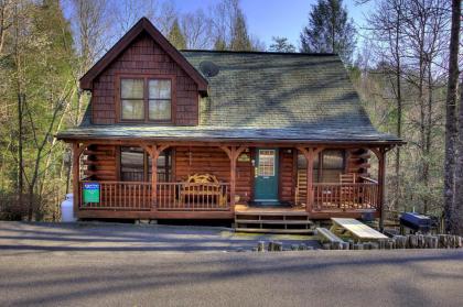 Nestled Inn #214 by Aunt Bugs Cabin Rentals Tennessee