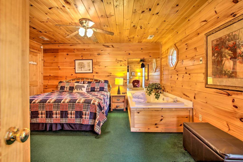 Quaint Sevierville Cabin with 2-Tier Deck and Hot Tub! - image 5