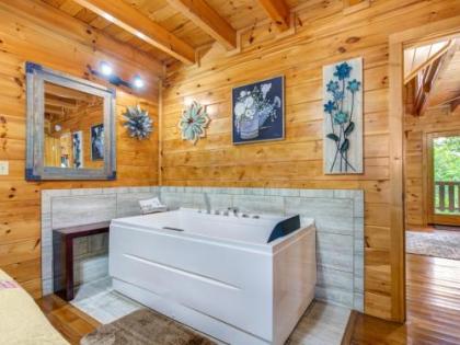 Macys Hideaway 1 Bedroom Hot Tub WiFi Sleeps 7 - image 18