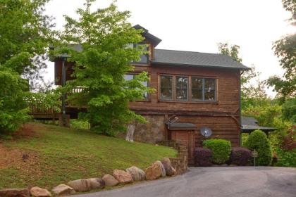 Sevierville Cabin with Home Theater Hot Tub and Deck! - image 11