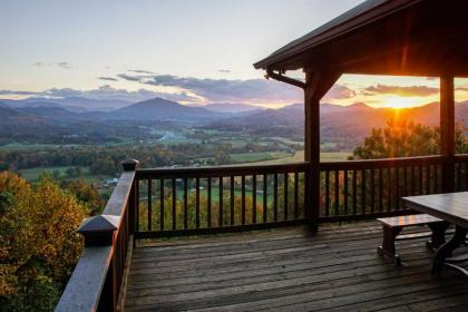 Smoky Mtn Retreat with Endless Views and Hot Tub! - image 11