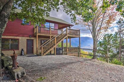 Smoky Mtn Retreat with Endless Views and Hot Tub! - image 12