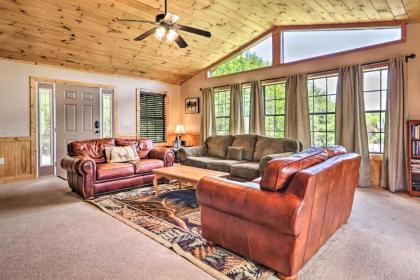 Log Cabin with Multi-Level Deck - 5 Mi to Dollywood! - image 3