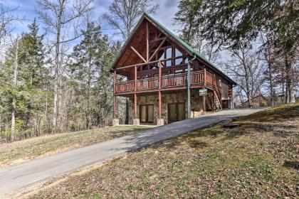 Luxe Smoky Mtn Cabin Indoor Pool and Fire Pit! - image 3