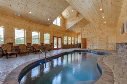 Waldens Creek Lodge 4BRs Hot Tub Game Room Wifi Sleeps 12 - image 3