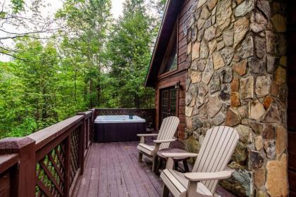 Cabin in the Woods with Hot tub Sevierville Tennessee