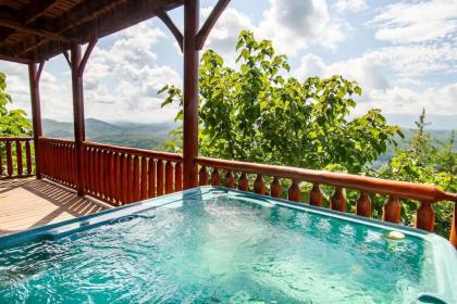 Above It All with Mountain Views Hot Tub and Theater Room - image 3