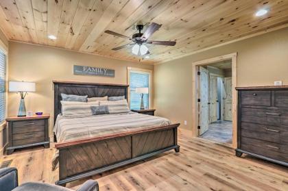 Sevierville Cabin with Private Deck and Hot Tub! - image 17