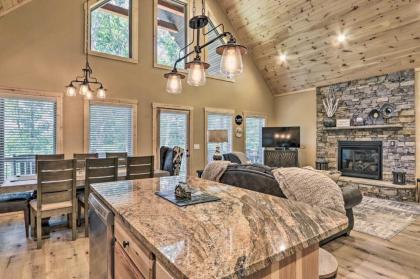 Sevierville Cabin with Private Deck and Hot Tub! - image 9