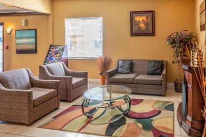 Quality Inn & Suites - image 7