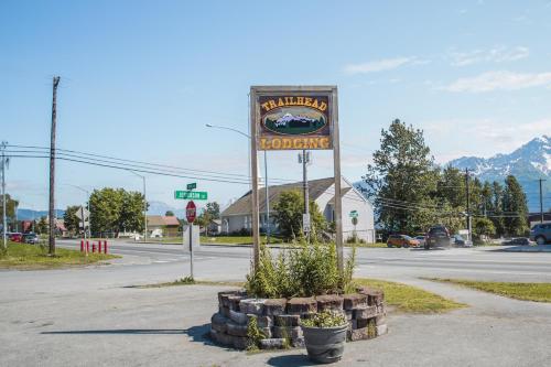 Trailhead Lodging - image 4