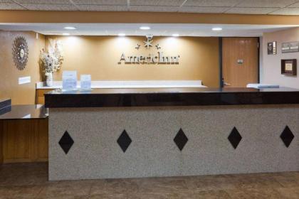 AmericInn by Wyndham Shakopee Near Canterbury Park Shakopee