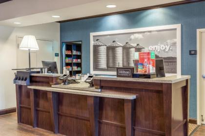 Hampton Inn Minneapolis/Shakopee - image 10