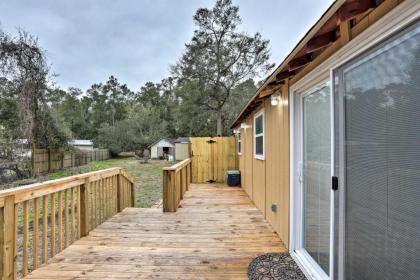 Studio with Outdoor Shower 6 Mi to Ocean Isle Beach! - image 10