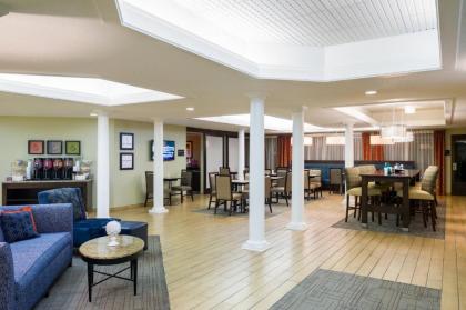 Hampton Inn Selinsgrove/Shamokin Dam - image 11