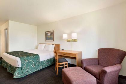 Travelodge by Wyndham Sharon Springs - image 9