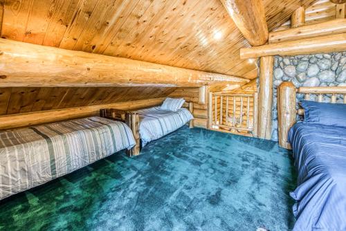 Vienna Villa - 3 Bed 3 Bath Vacation home in Shaver Lake - image 5