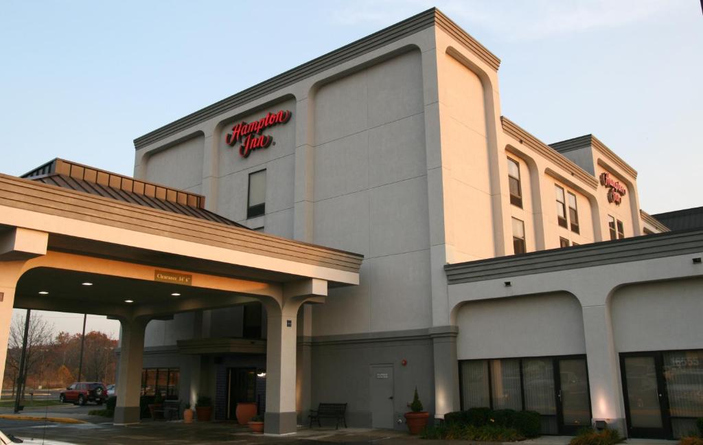 Hampton Inn Kansas City/Shawnee Mission - main image