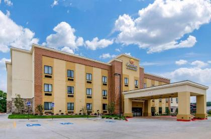 Comfort Inn & Suites Shawnee - Kansas City - image 14